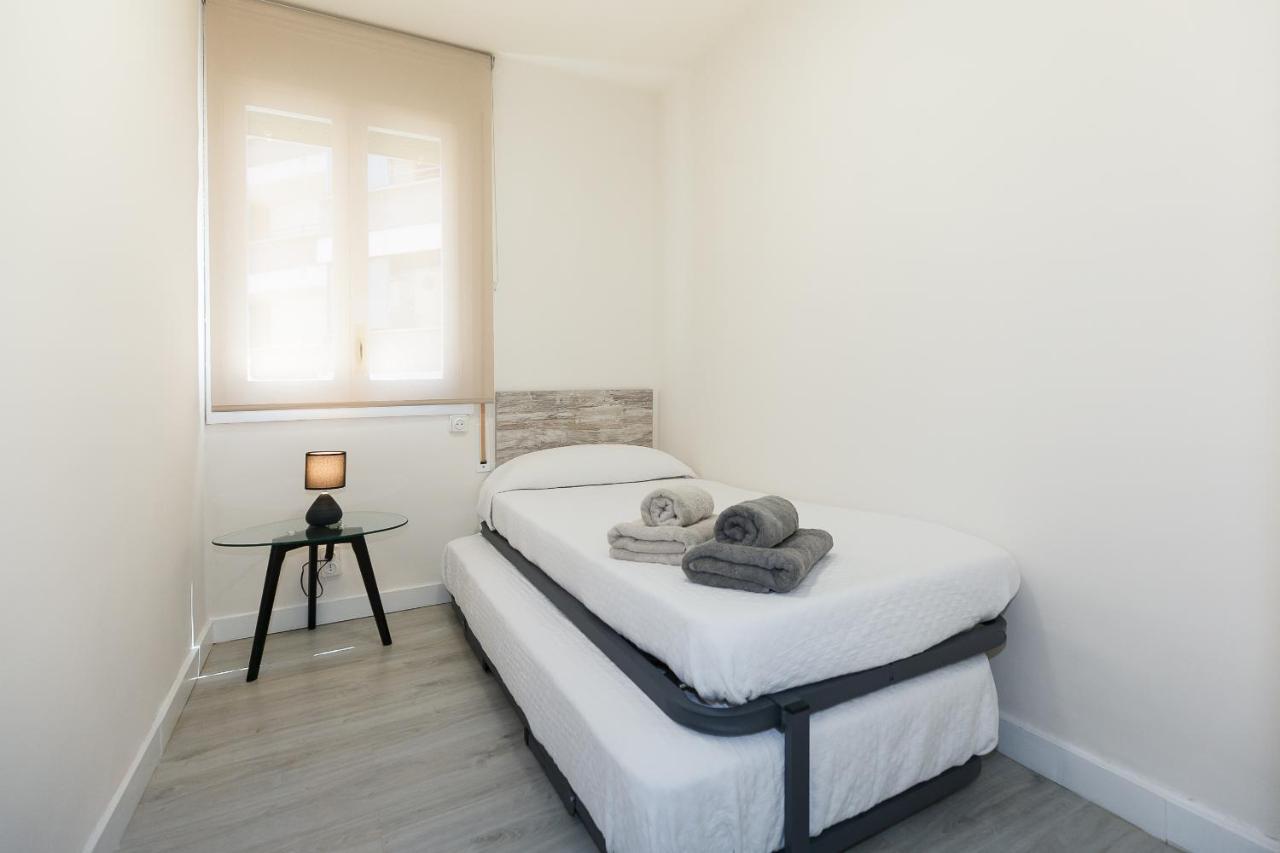 Uhc Nautilus Apartments Salou Exterior photo