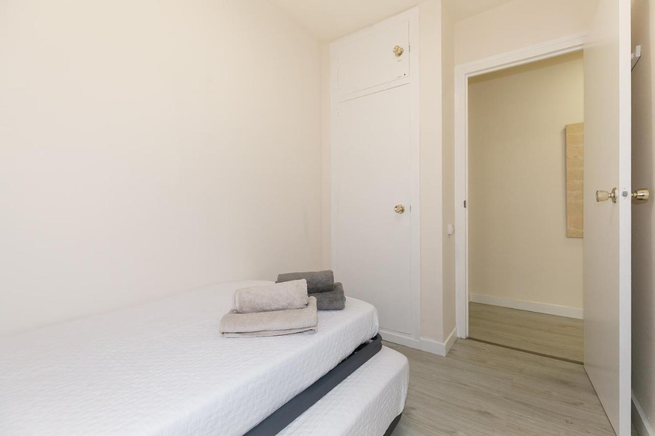Uhc Nautilus Apartments Salou Exterior photo